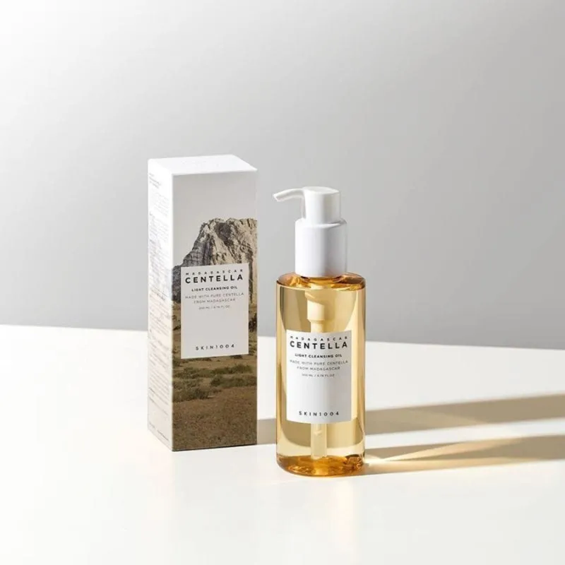 Skin1004 Madagascar Centella Light Cleansing Oil 200ml - Λάδι Ντεμακιγιάζ & Καθαρισμού